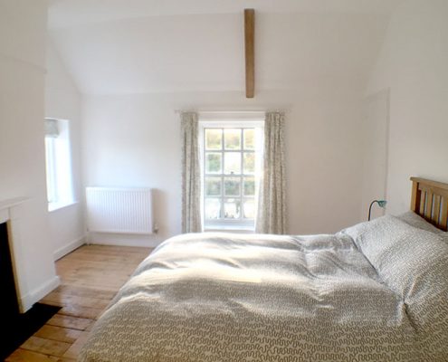 Waterfall Cottage: bedroom 1